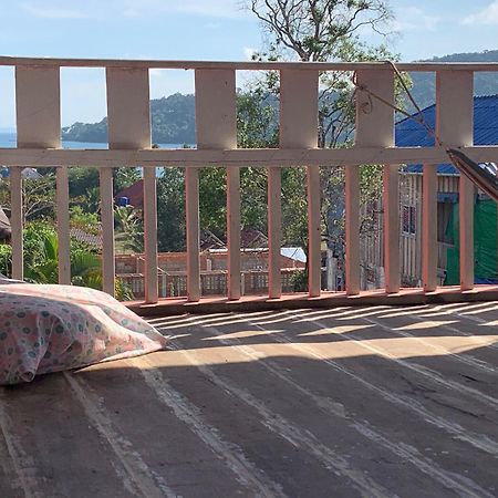 Dahlia Guesthouse 코롱 산로엠 외부 사진